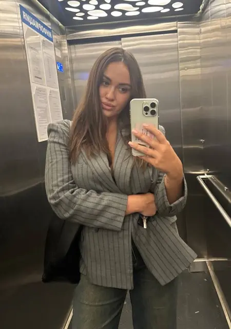 Я Лена, 30, из Москвы, ищу знакомство для совместных путешествий