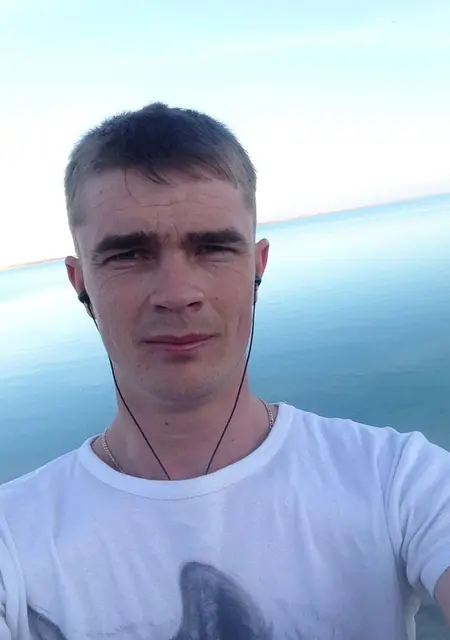 Виктор из Наро-Фоминска, мне 31, познакомлюсь без обязательств