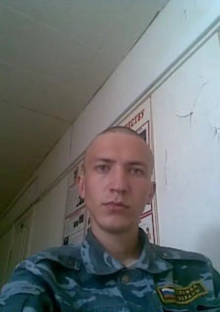 Андрей из Нефтеюганска, мне 37, познакомлюсь для дружбы