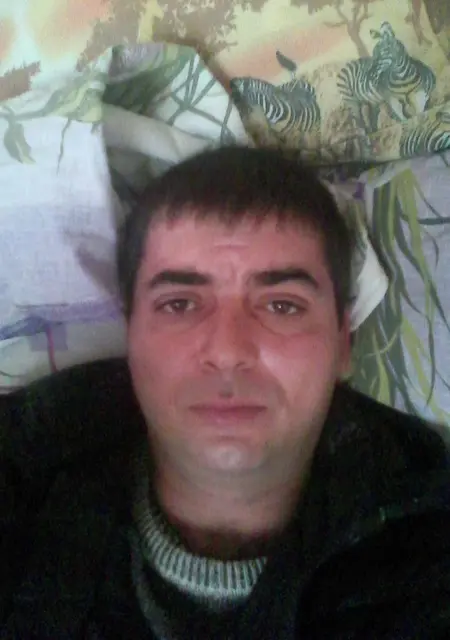 Раман из Армавира, мне 34, познакомлюсь на одну ночь