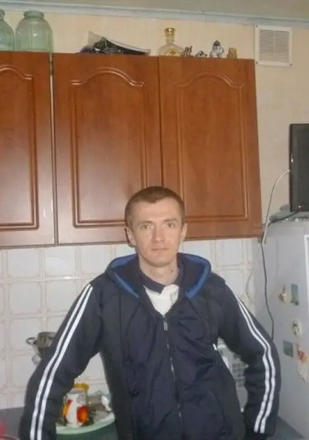 Я Виталик, 47, из Орехово-Зуево, ищу знакомства без обязательств