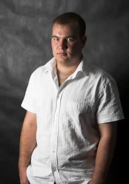 Dmitry из Калуги, мне 46, познакомлюсь на одну ночь