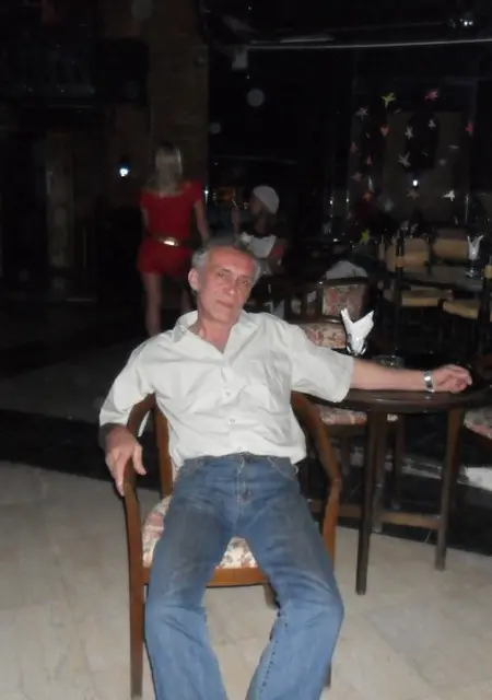 Александр из Ярославля, мне 64, познакомлюсь без обязательств