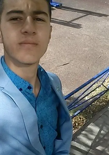 Нарек из Раменского, мне 27, познакомлюсь на одну ночь