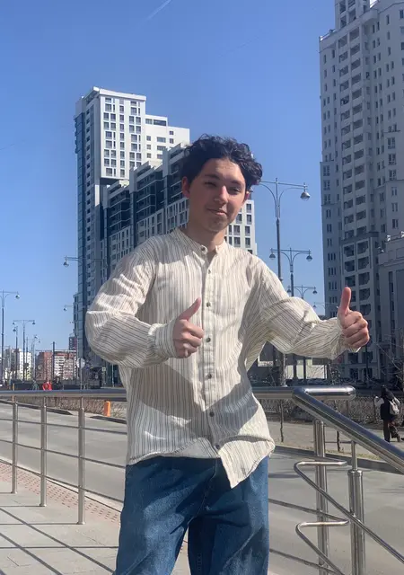 Даня из Екатеринбурга, мне 19, познакомлюсь на одну ночь