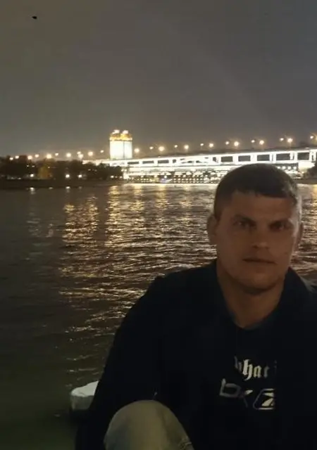 Я Пара, 40, из Нижнекамска, ищу знакомства без обязательств