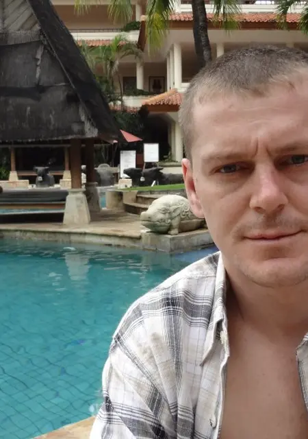 Я Дмитрий, 43, знакомлюсь для приятного времяпровождения в Райчихинске