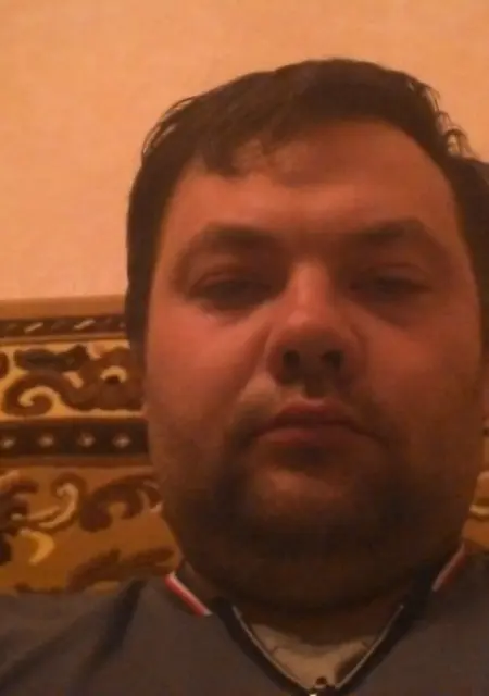 Алексей из Минеральных Вод, мне 42, познакомлюсь на одну ночь