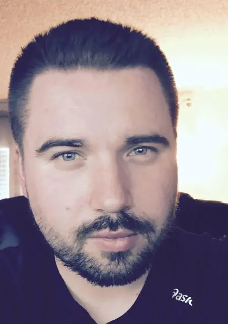 Максим из Северска, мне 41, познакомлюсь для вирта