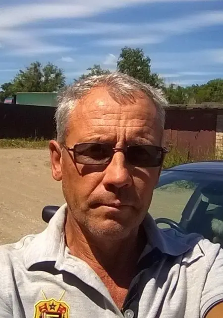 Андрей из Самары, мне 62, познакомлюсь без обязательств