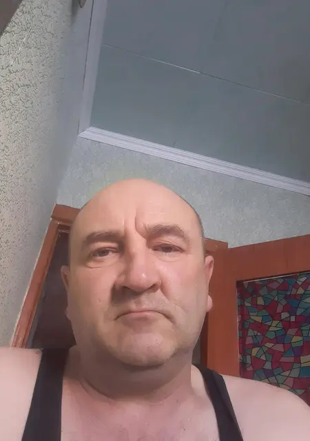 Виталий из Хабаровска, мне 57, познакомлюсь на одну ночь