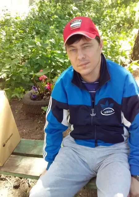 Максим из Казани, ищу на сайте знакомства без обязательств