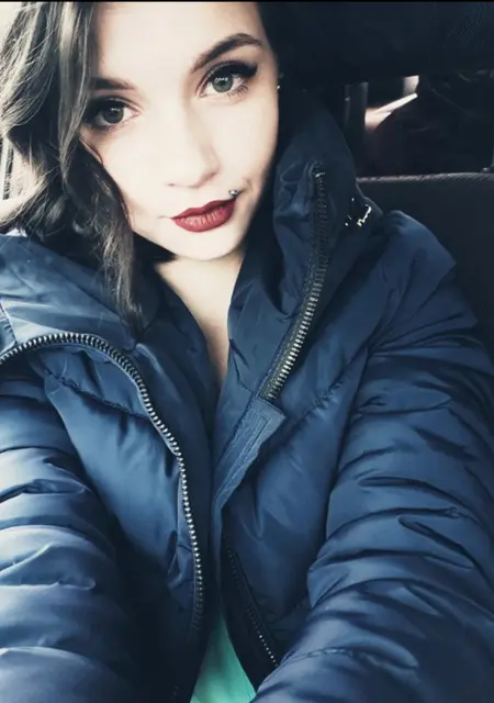 Я Alisa, 29, знакомлюсь без обязательств в Твери