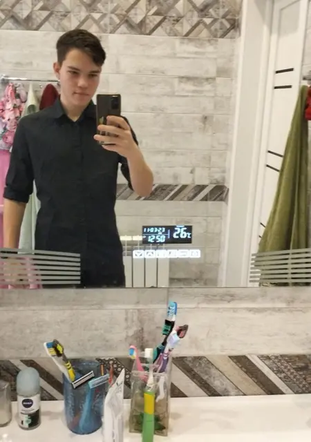 Андрей из Краснодара, мне 20, познакомлюсь без обязательств