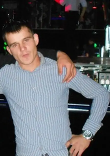 Vlad из Когалыма, ищу на сайте знакомства на одну ночь