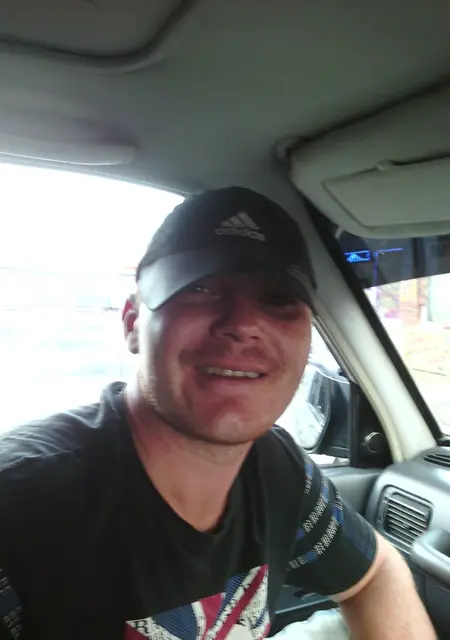 Я Коля, 41, из Спасска-Дальнего, ищу знакомства на одну ночь