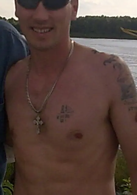 Slawa из Тобольска, мне 45, познакомлюсь для дружбы