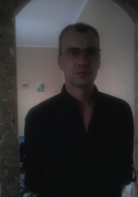 Дима из Кропивницкого, мне 50, познакомлюсь без обязательств