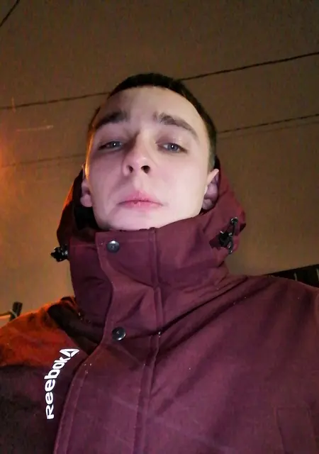 Михаил из Томска, мне 28, познакомлюсь на одну ночь