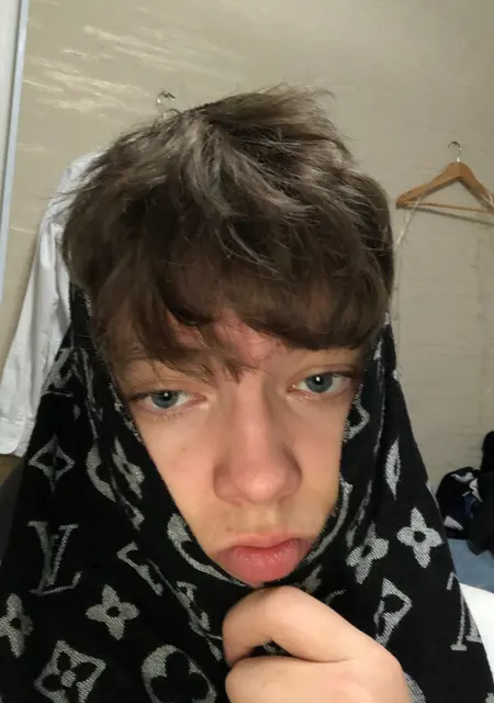 Messalla из Стрежевого, мне 21, познакомлюсь на одну ночь