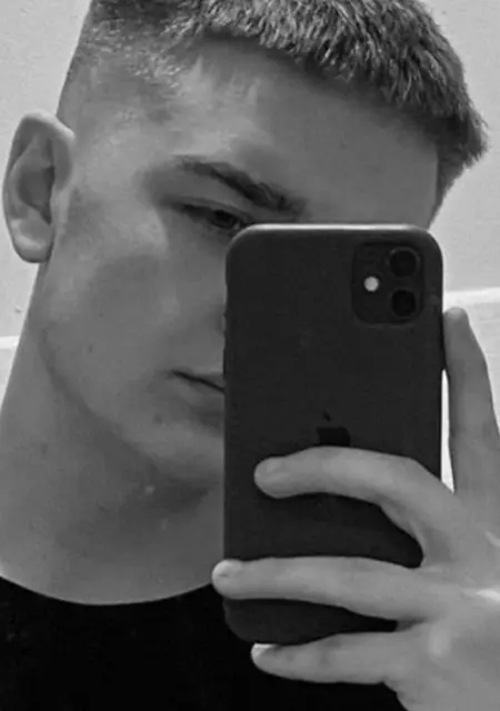 Romeeen из Астрахани, ищу на сайте знакомства без обязательств