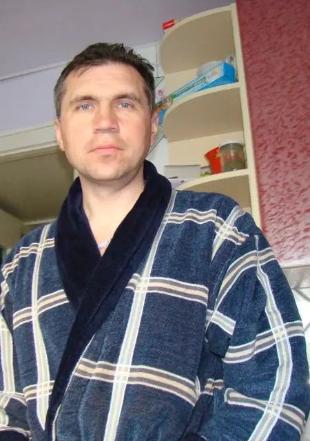 Aleks из Кременчуга, ищу на сайте постоянные отношения