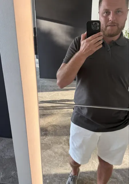 Я Roma, 34, знакомлюсь без обязательств в Москве