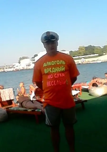 Я Володя, 54, знакомлюсь без обязательств в Ижевске