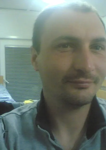 Я Александр, 46, из Южно-Сахалинска, ищу знакомство для приятного времяпровождения