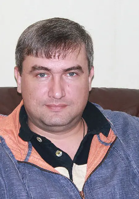 Макс из Орехово-Зуево, мне 46, познакомлюсь на одну ночь