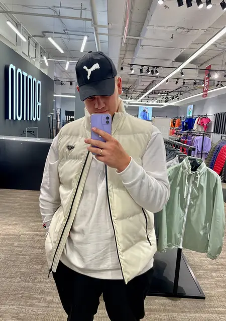 Евгений из Ханты-Мансийска, мне 27, познакомлюсь для приятного времяпровождения