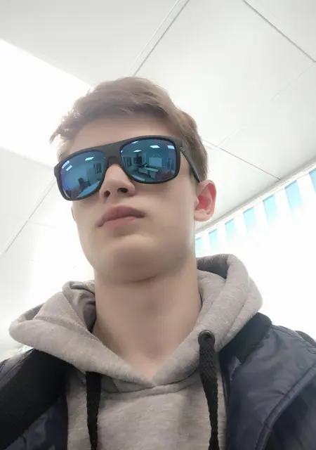Денис из Омска, ищу на сайте знакомства на одну ночь