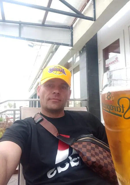 Nilss из Кингисеппа, ищу на сайте знакомства на одну ночь