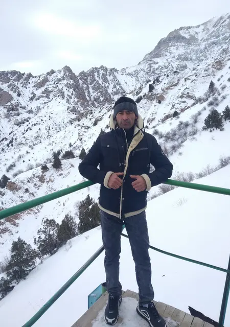 Максуд из Улан-Удэ, мне 37, познакомлюсь на одну ночь