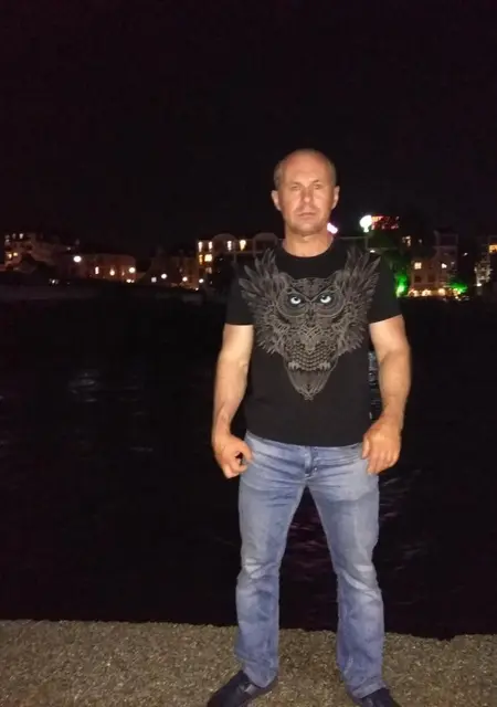 Я Андрей, 59, знакомлюсь для общения в Новокузнецке