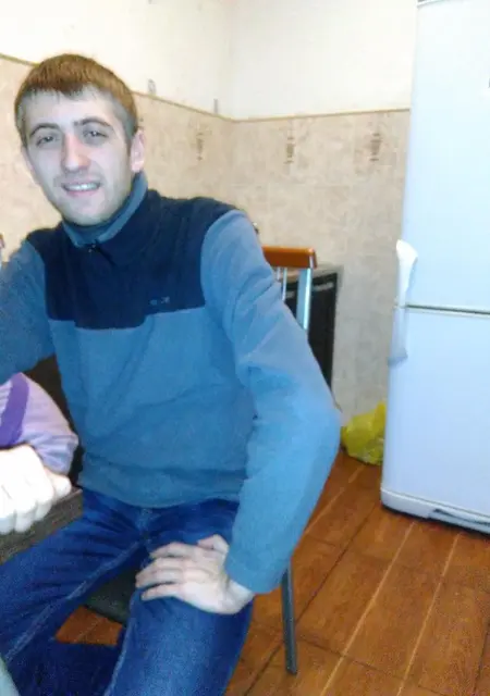 Я Ярослав, 33, из Междуреченска, ищу знакомство для дружбы