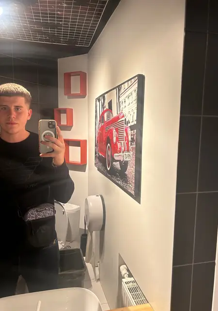 Я Анар, 20, знакомлюсь на одну ночь в Иванове