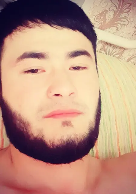 Я Сардор Чик, 27, из Нижневартовска, ищу знакомство для постоянных отношений