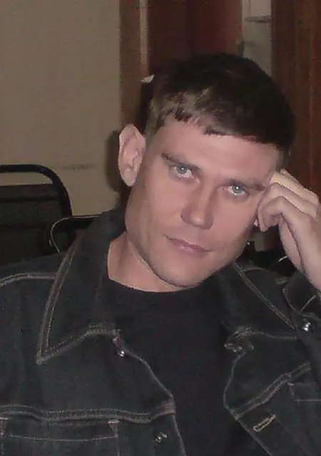 Николай из Петропавловска-Камчатского, ищу на сайте знакомства на одну ночь