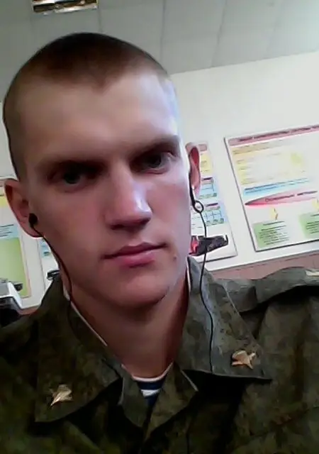 Кирилл из Рязани, мне 28, познакомлюсь на одну ночь