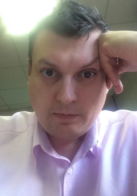 Антон из Мытищ, мне 46, познакомлюсь для приятного времяпровождения