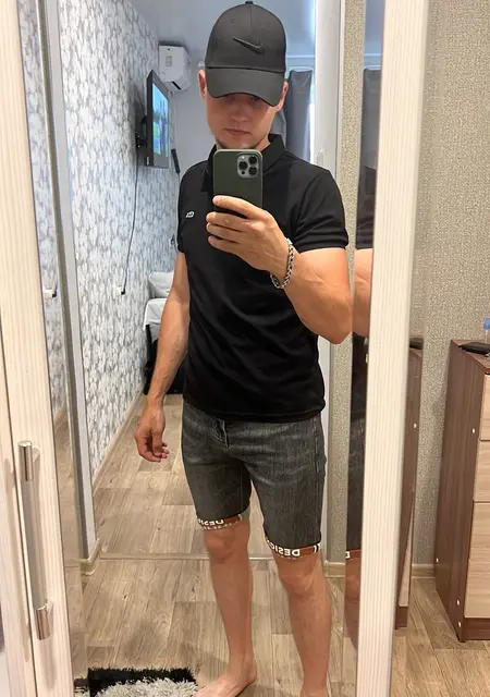 Я Сёма, 27, из Нерюнгри, ищу знакомство для приятного времяпровождения