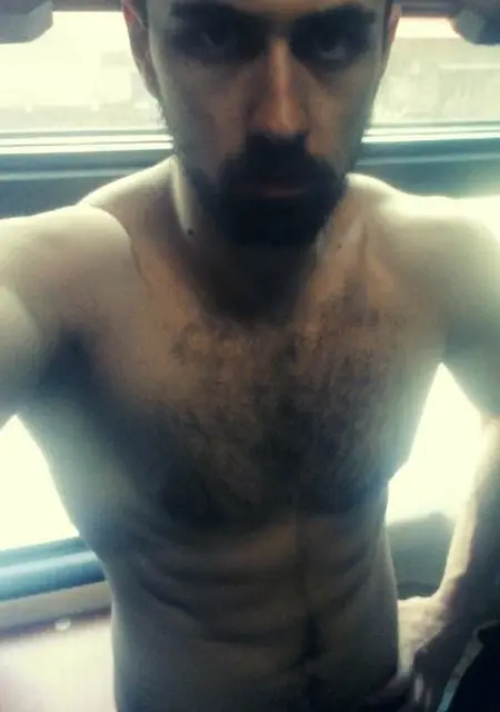 Саша из Находки, ищу на сайте знакомства без обязательств