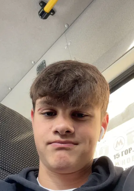 Я Рома, 20, знакомлюсь без обязательств в Балашихе