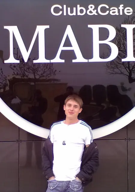 Я Янис, 37, знакомлюсь без обязательств в Чебоксарах