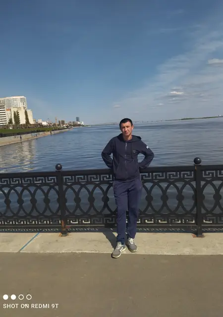 Владимир из Саратова, ищу на сайте знакомства на одну ночь