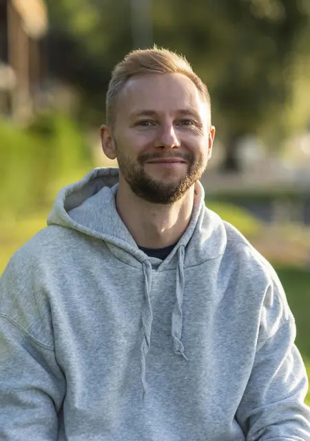 Александр из Волгодонска, мне 34, познакомлюсь для вирта