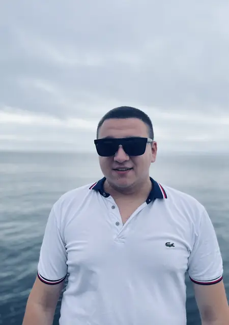 Юрий из Артема, ищу на сайте знакомства на одну ночь