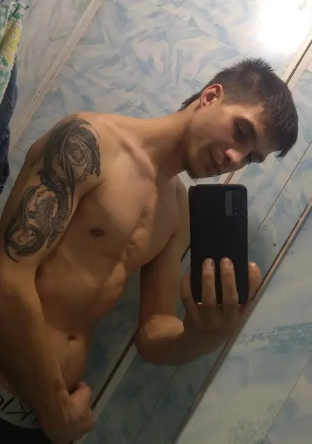 Владимир из Лабинска, мне 25, познакомлюсь без обязательств