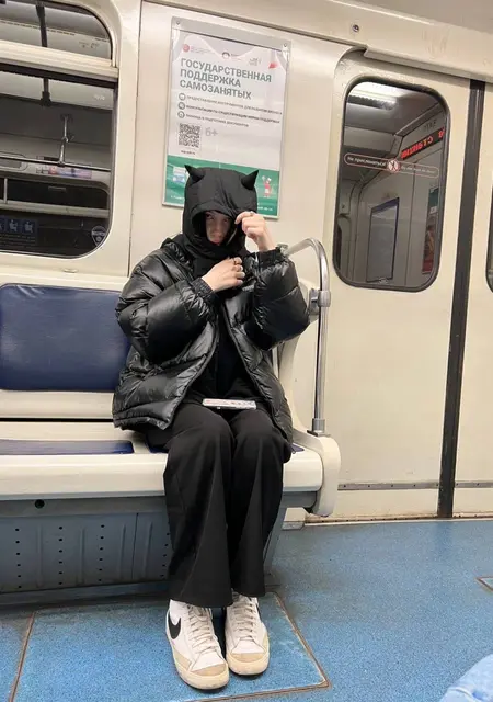 Ира из Санкт-Петербурга, ищу на сайте знакомства на одну ночь